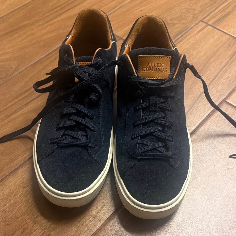Allen Edmonds Men's black suede  Sneakers sz12 EUC.